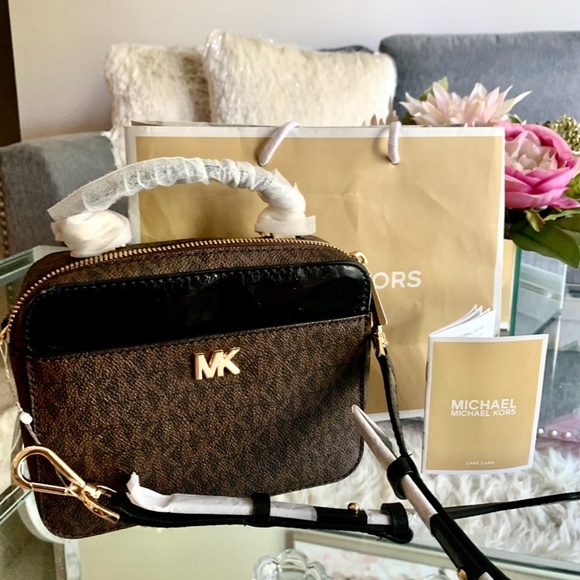 Michael Kors crossbody, mini-bag. - Picture 2 of 3